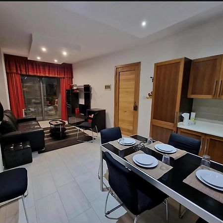 Bugibba Central Modern Apartment St. Paul's Bay Dış mekan fotoğraf