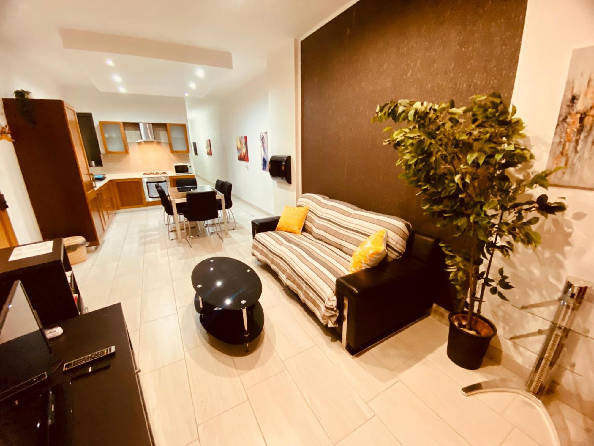 Bugibba Central Modern Apartment St. Paul's Bay Dış mekan fotoğraf